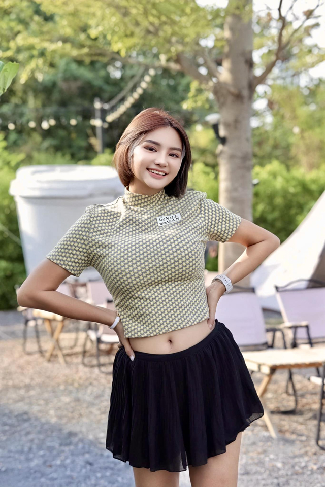 ญ่า วัชราภรณ์